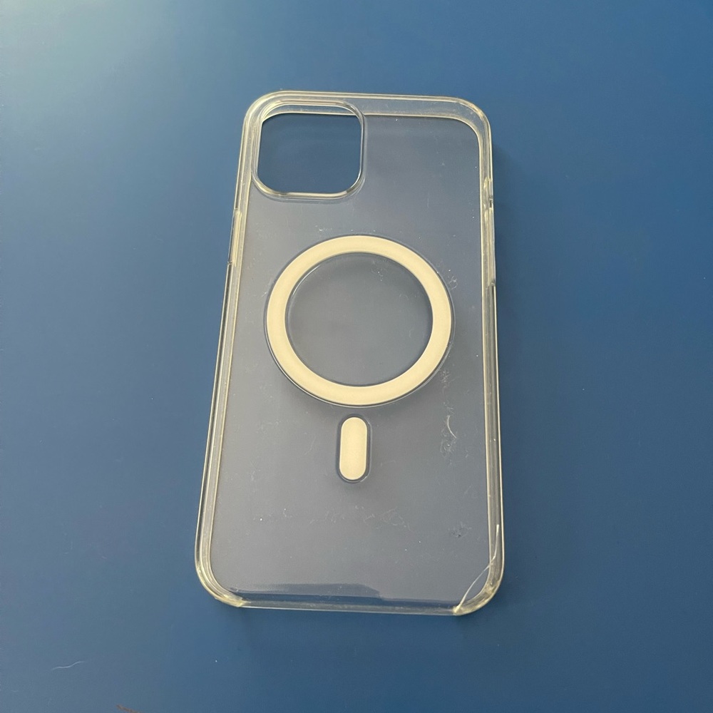 iPhone 12 Pro Max charging case